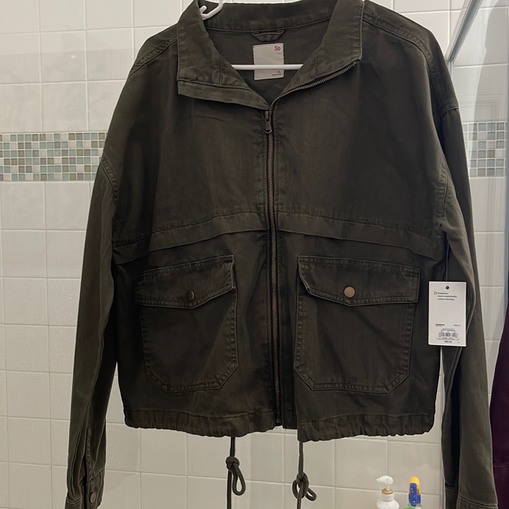 Army green SO jacket XL NWT